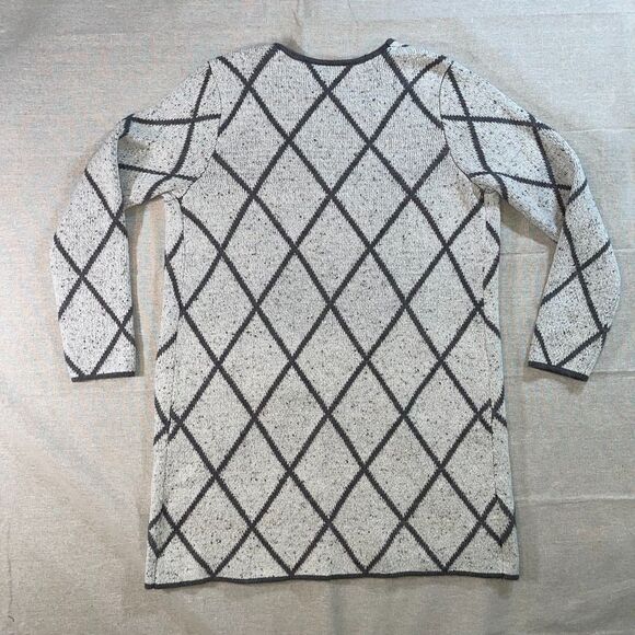 Apt. 9 | Long White Lattice Patterned Longline Cardigan | Medium - Picture 2 of 9